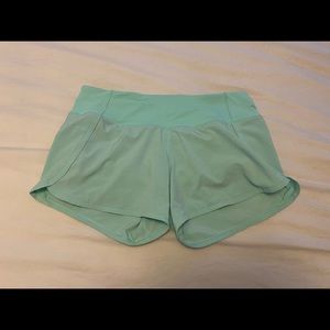 Lululemon Mint green speed up shorts size 6